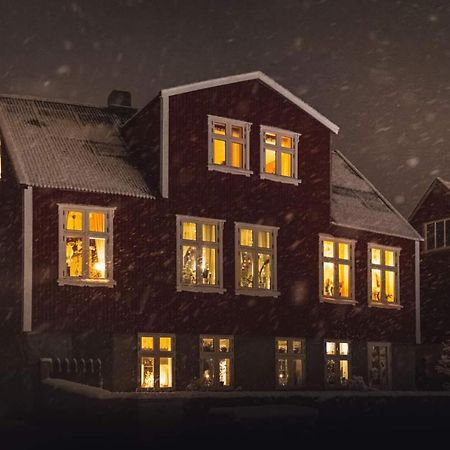 Hotel Heima I Stovu Hvalba Esterno foto