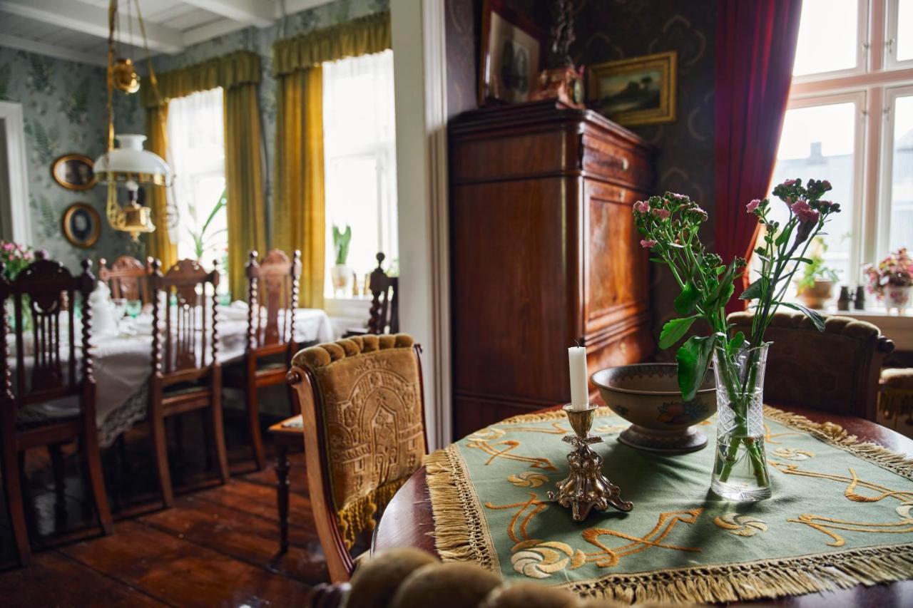 Hotel Heima I Stovu Hvalba Esterno foto